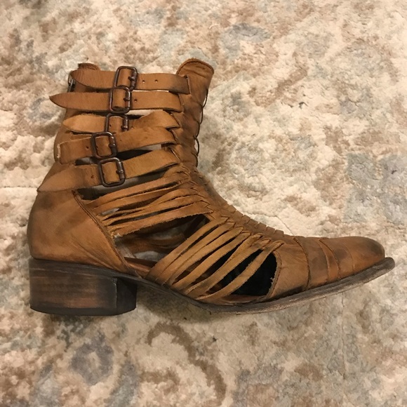 Leather Ankle boots - Picture 4 of 6